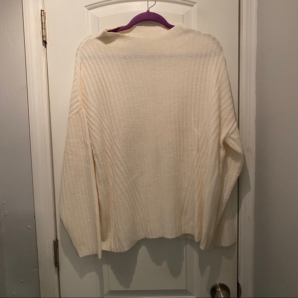 Old Navy Sweaters - Old Navy Cream Mock Neck Sweater